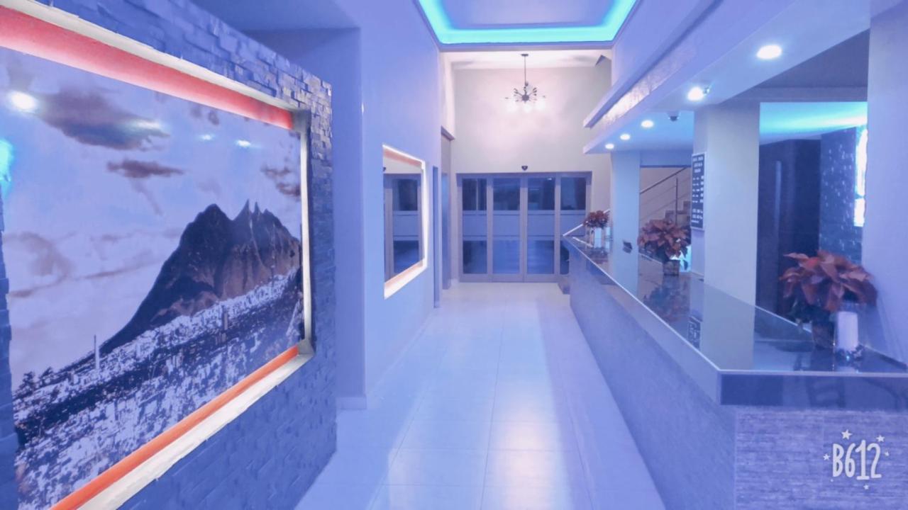 Hotel Plaza Arteaga モンテレー エクステリア 写真
