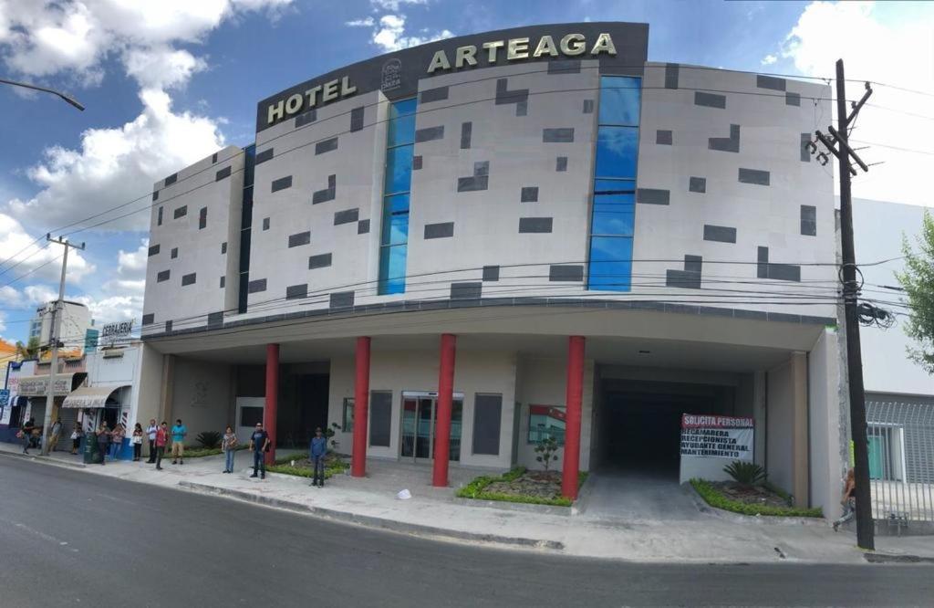 Hotel Plaza Arteaga モンテレー エクステリア 写真
