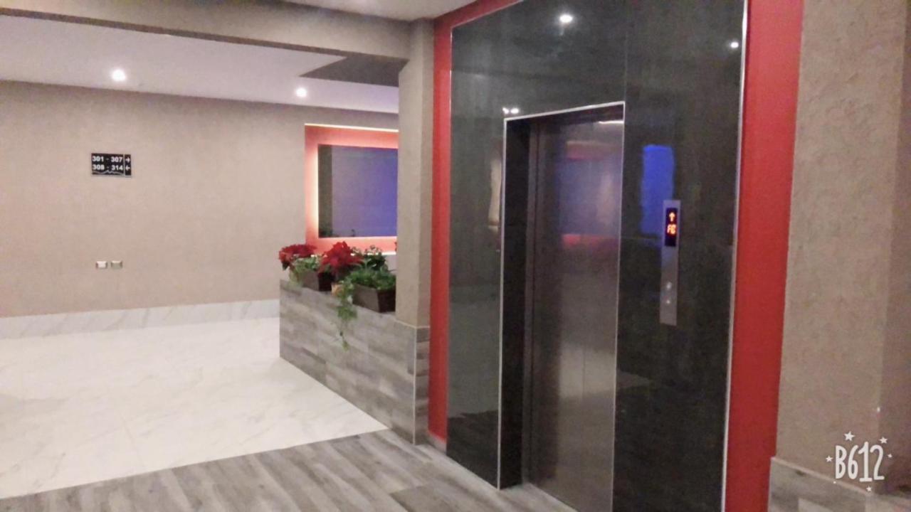 Hotel Plaza Arteaga モンテレー エクステリア 写真