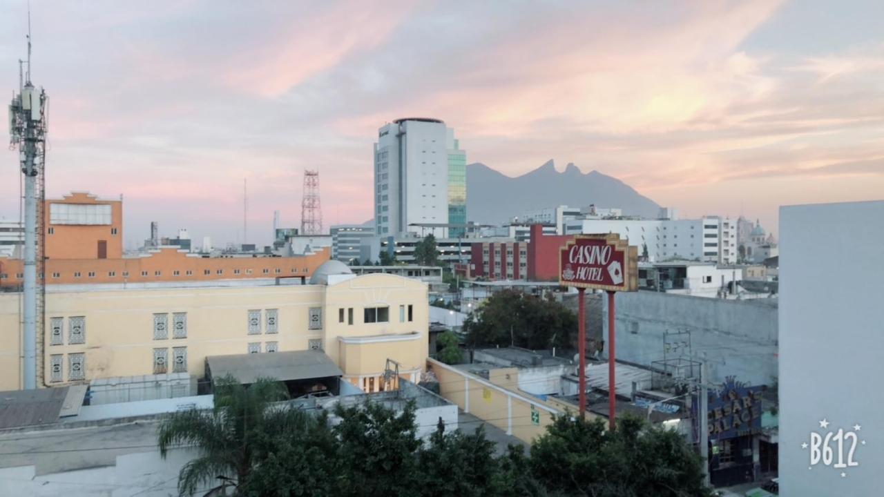 Hotel Plaza Arteaga モンテレー エクステリア 写真